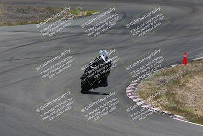 media/Apr-20-2025-AHRMA (Sun) [[393a79c373]]/Race/Group 4/Turn 4b/